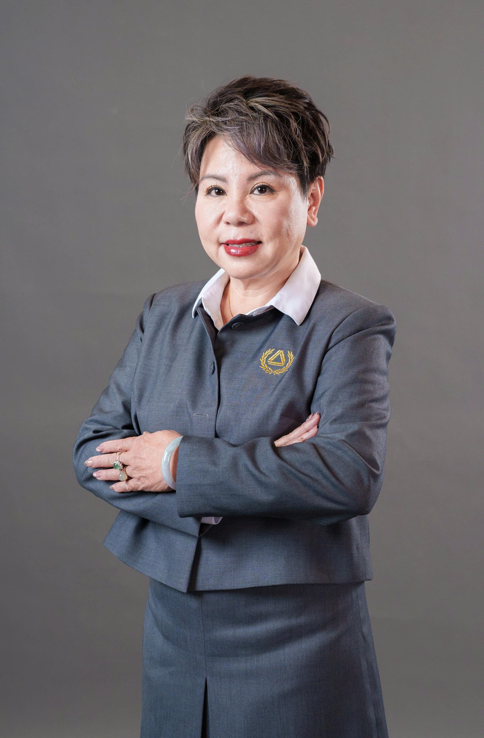 Cô Văn Liên Na